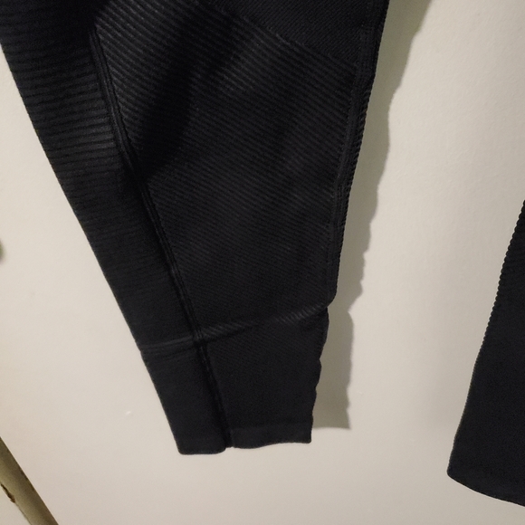 Aerie Offline Dark Charcoal Gray Ribbed High Waisted Cropped Leggings Medium - Picture 7 of 10